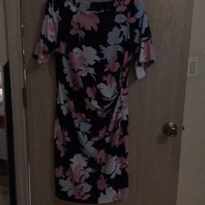Maternity floral dress soft material used once